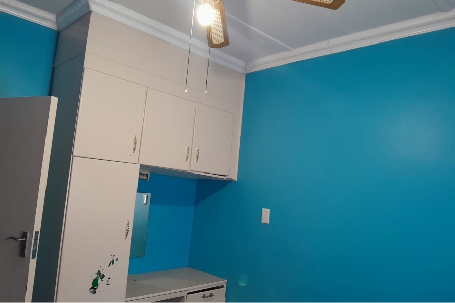 4 Bedroom Property for Sale in Odendaalsrus Free State